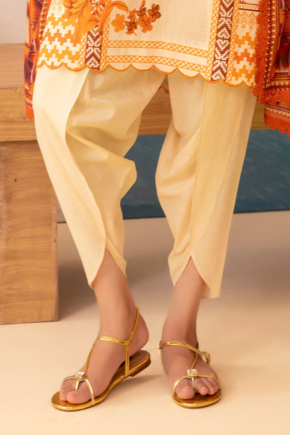 3‑Piece Unstitched Printed Lawn Suit